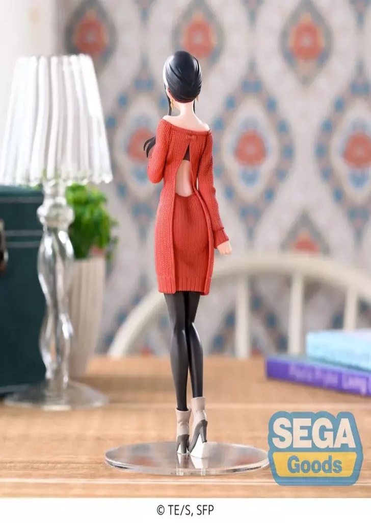 Figura SEGA Yor Forger Plain Clothes: SPY×FAMILY